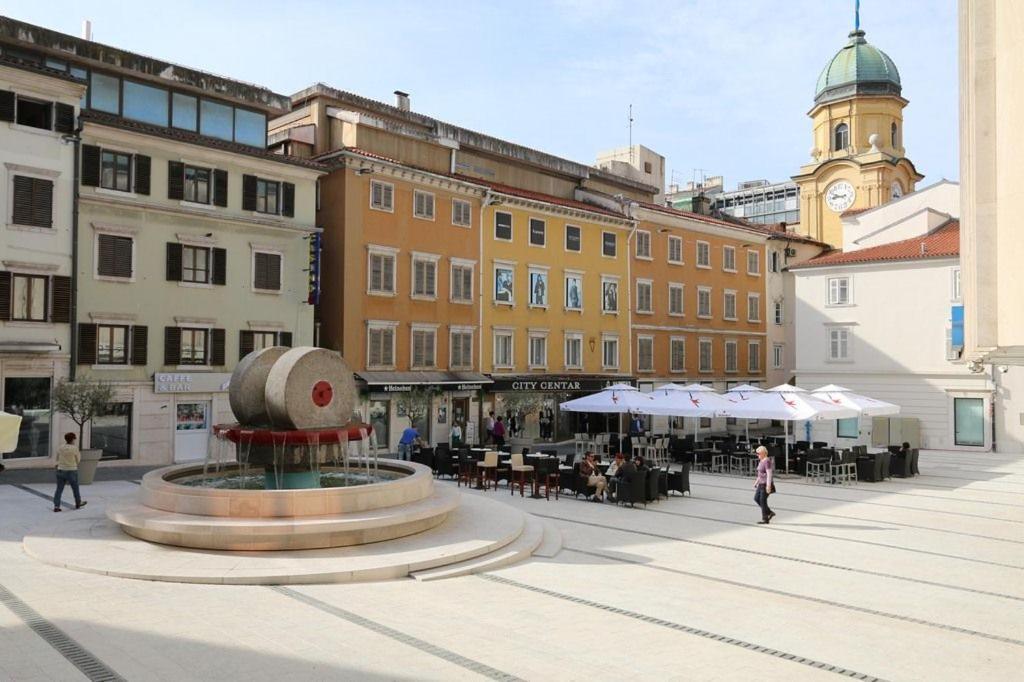 Sveti Vid Apartment Rijeka Bagian luar foto